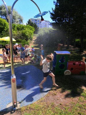 Mlhoviště s prouděním shora