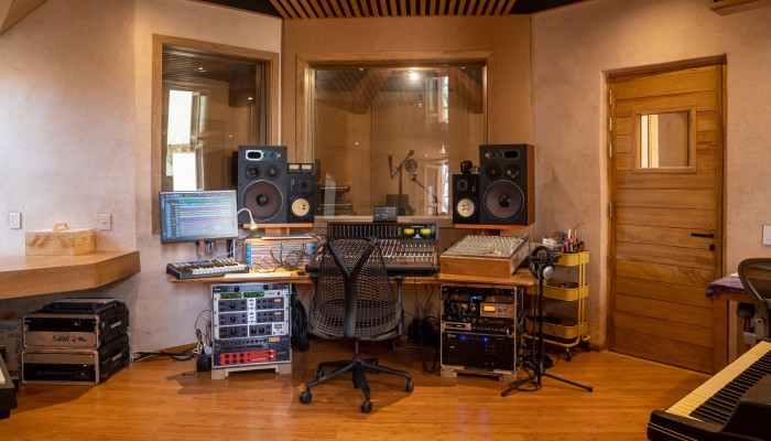 Komunitní nahrávací studio Labyrint